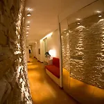 Aurora Hotel