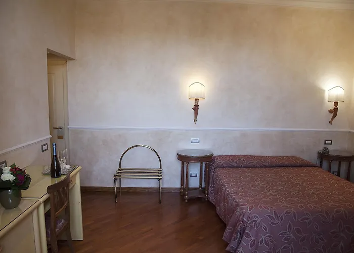 Hotel Aurora