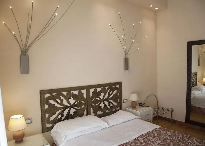 Hotel Aurora 3*