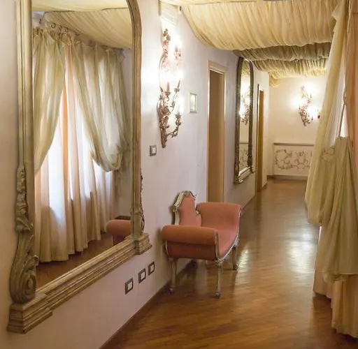 Otel Aurora 3*